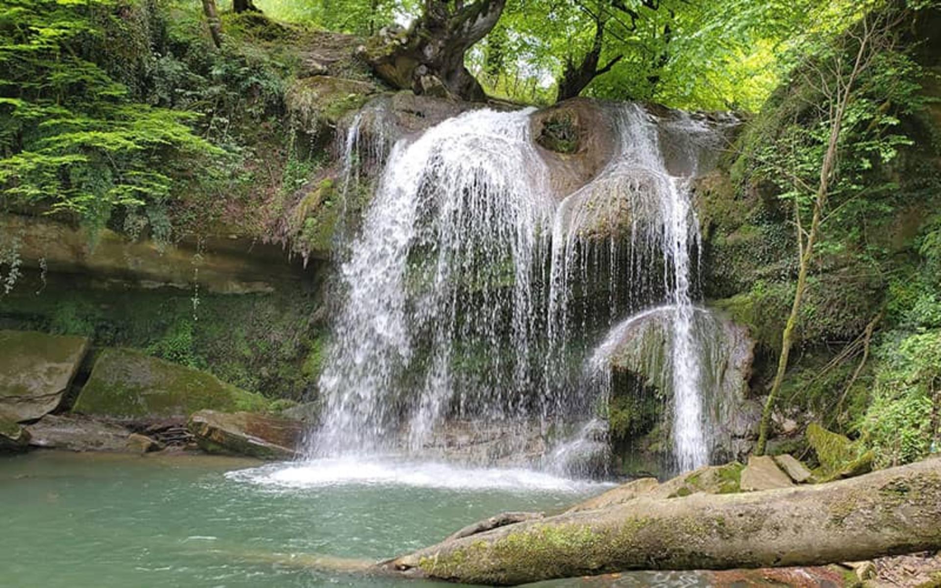 جریان آب هفت آبشار تیرکن بابل