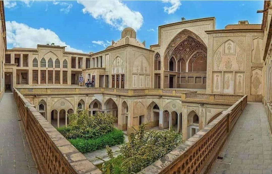 خانه عباسیان