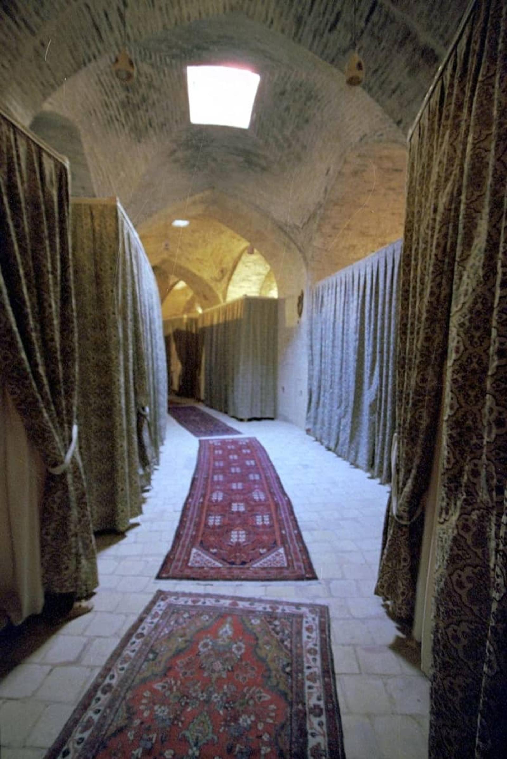 راهروی کاروانسرای زین الدین