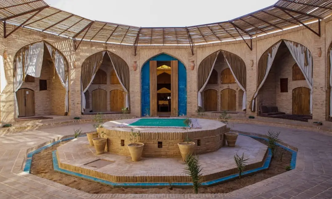 بهترین زمان بازدید از کاروانسرای زین الدین مهریز