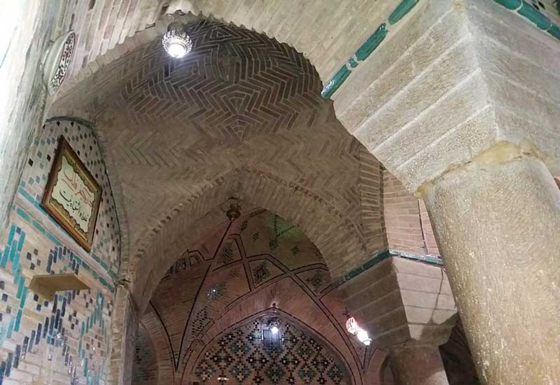 آجرکاری حمام وکیل کرمان