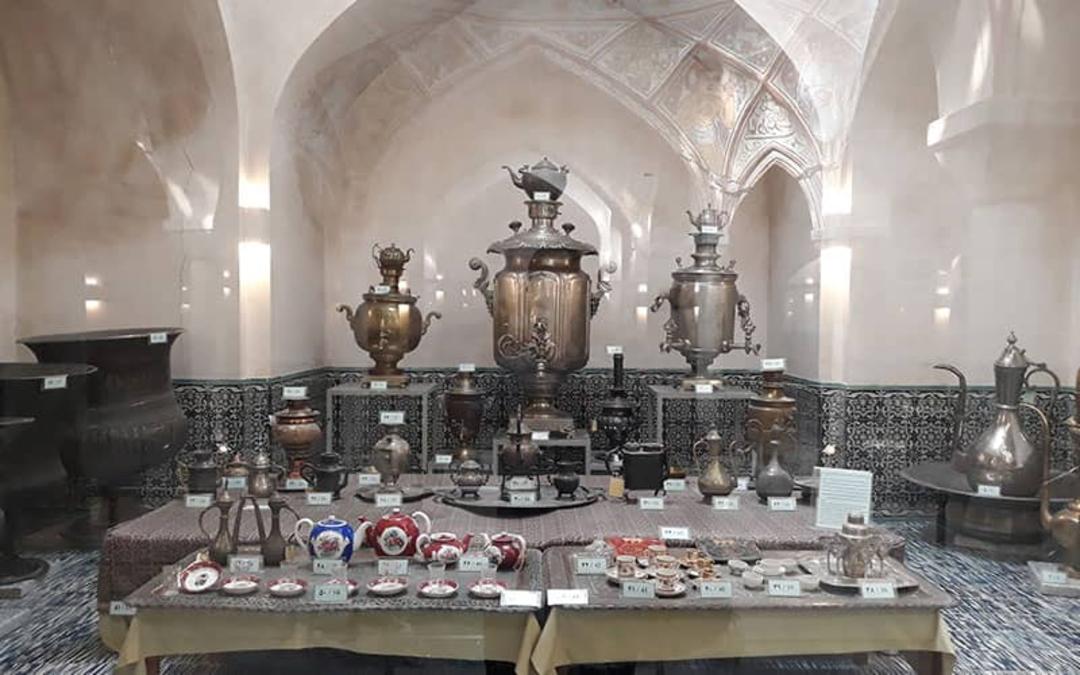 انواع سماور و قوری در موزه