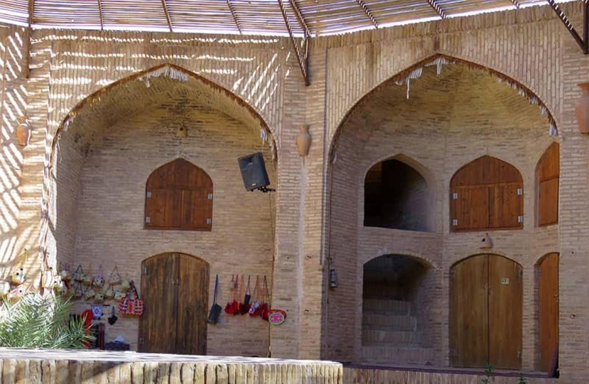 رباط زین الدین مهریز