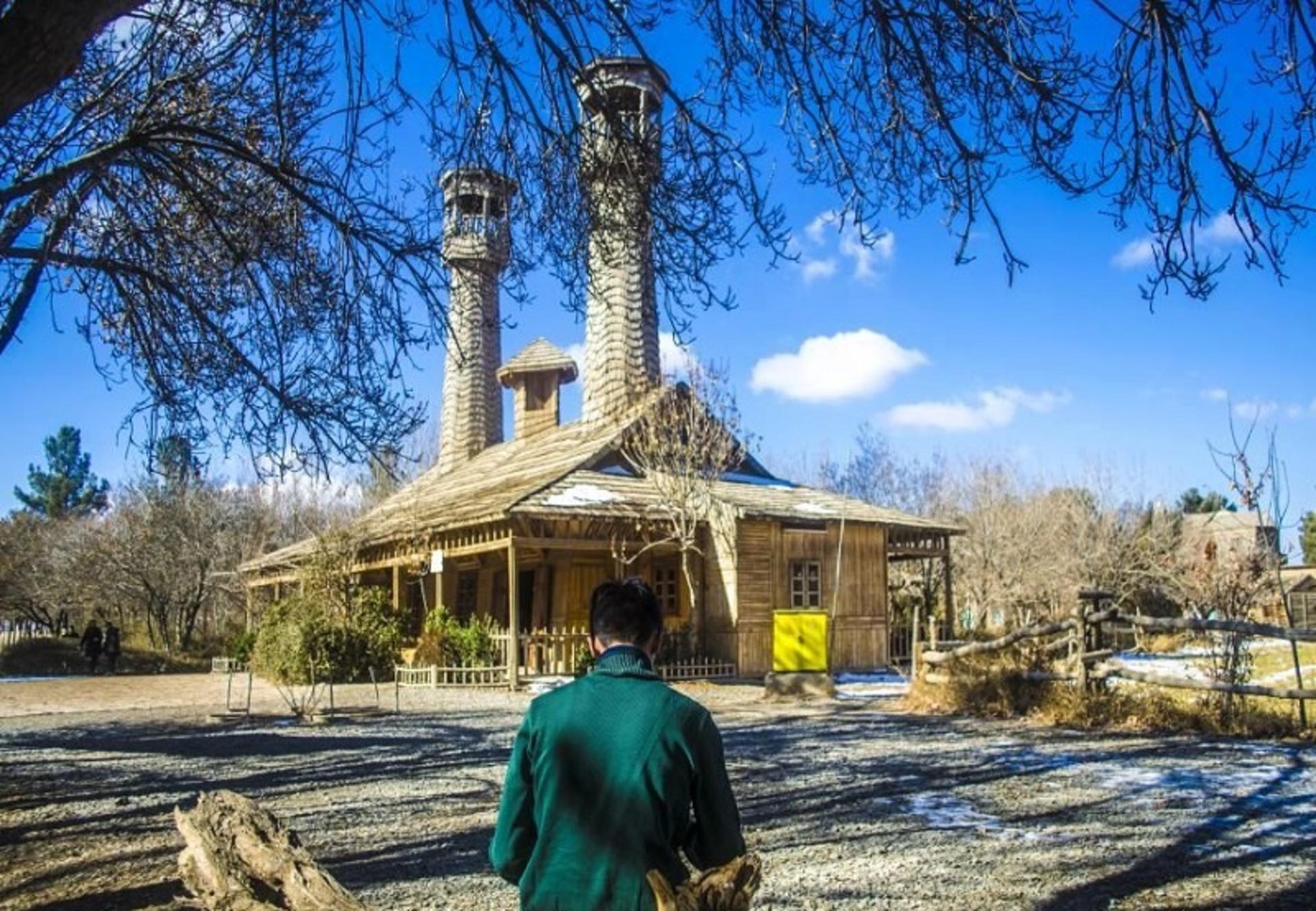 بهترین زمان سفر به دهکده چوبی نیشابور