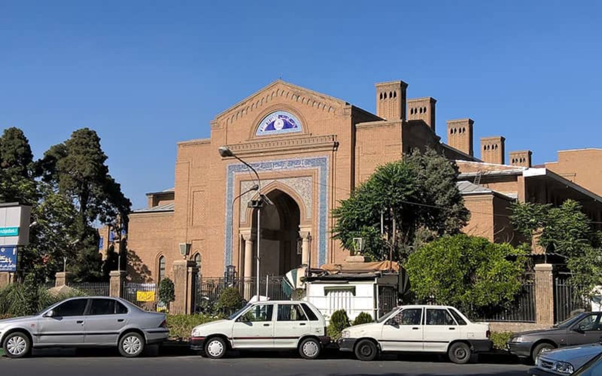 میدان توپخانه