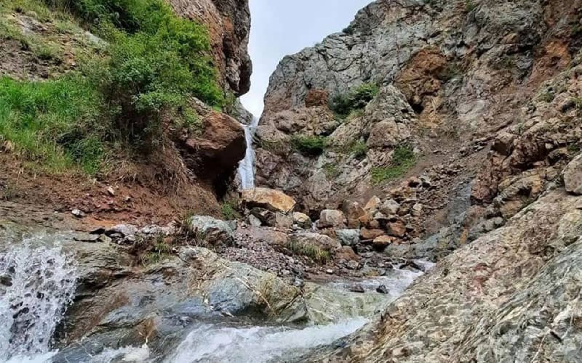 آبشار ناران