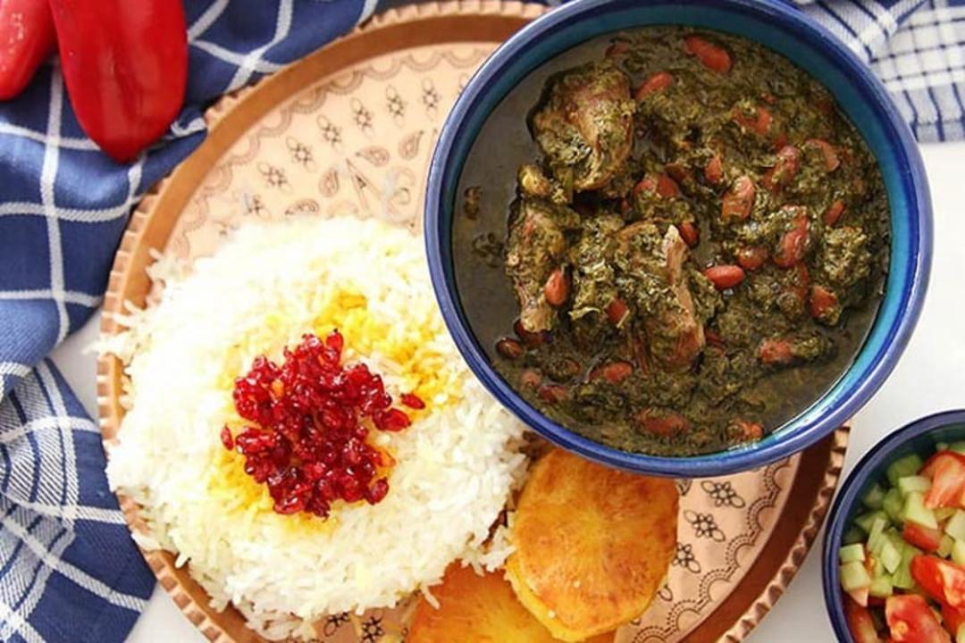 خورش قرمه سبزی