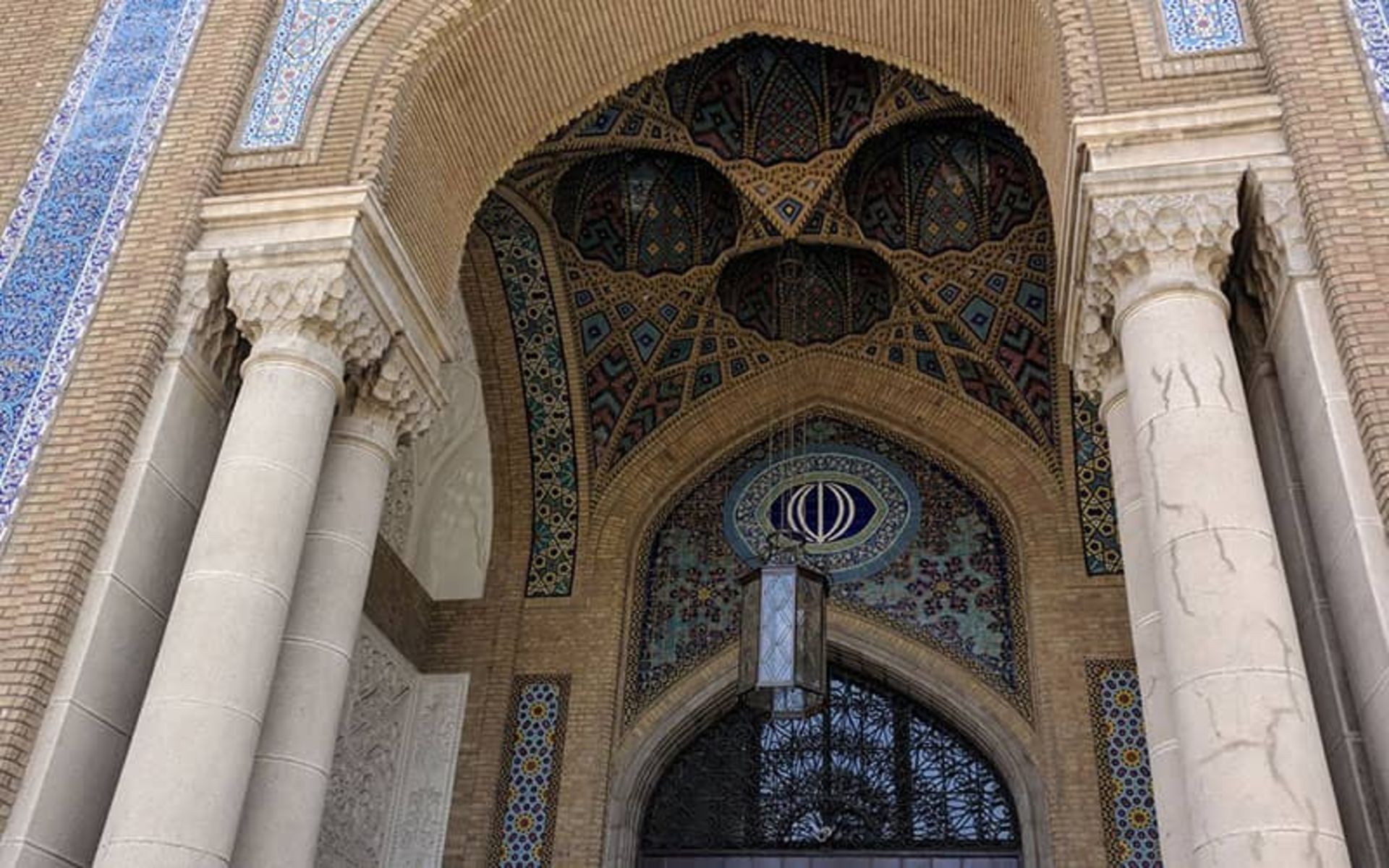 بانک تجارت توپخانه