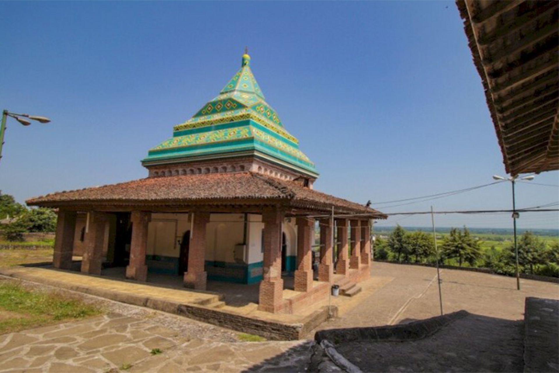 بقعه شیخ انور