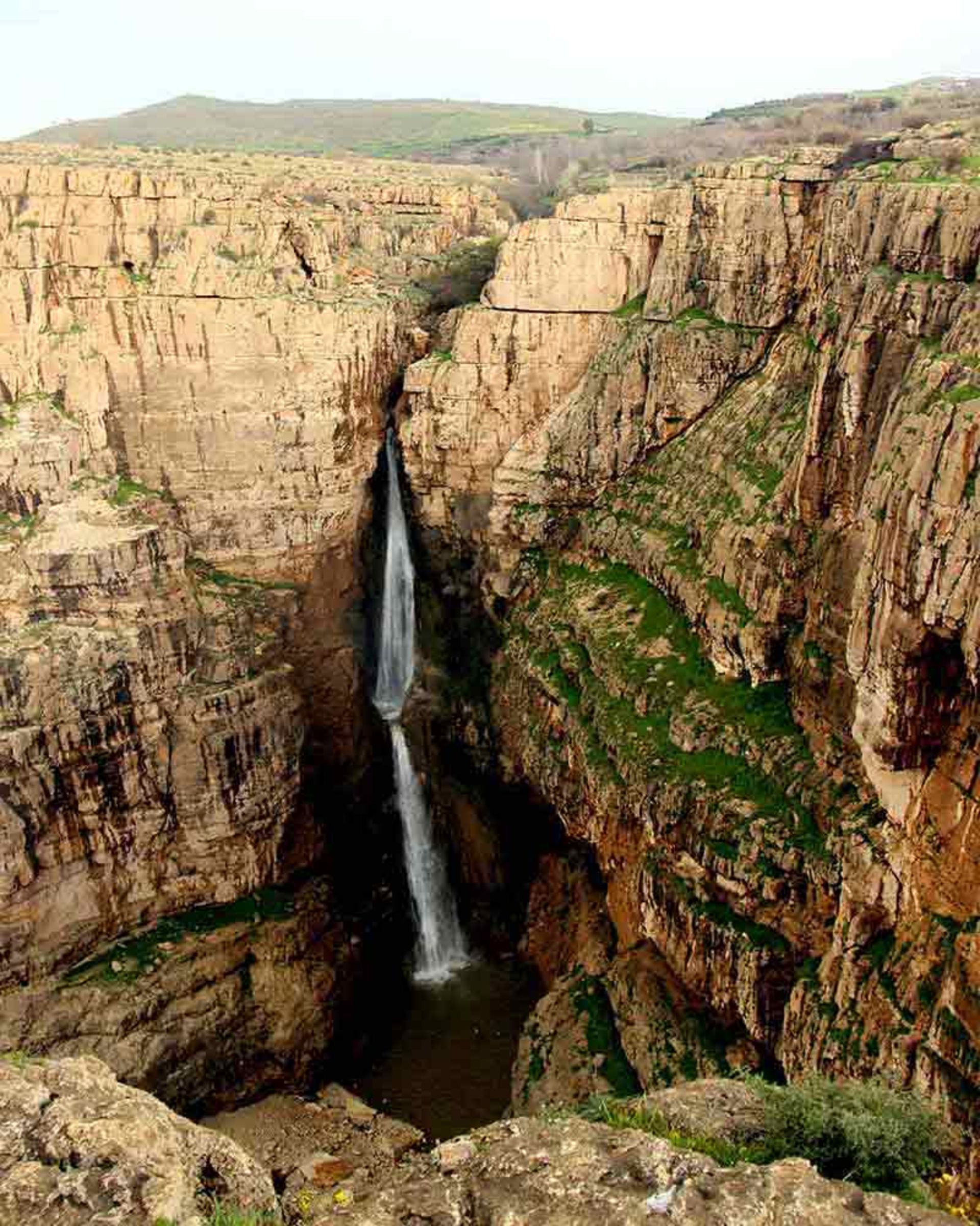 آبشار پلکانی پیران 