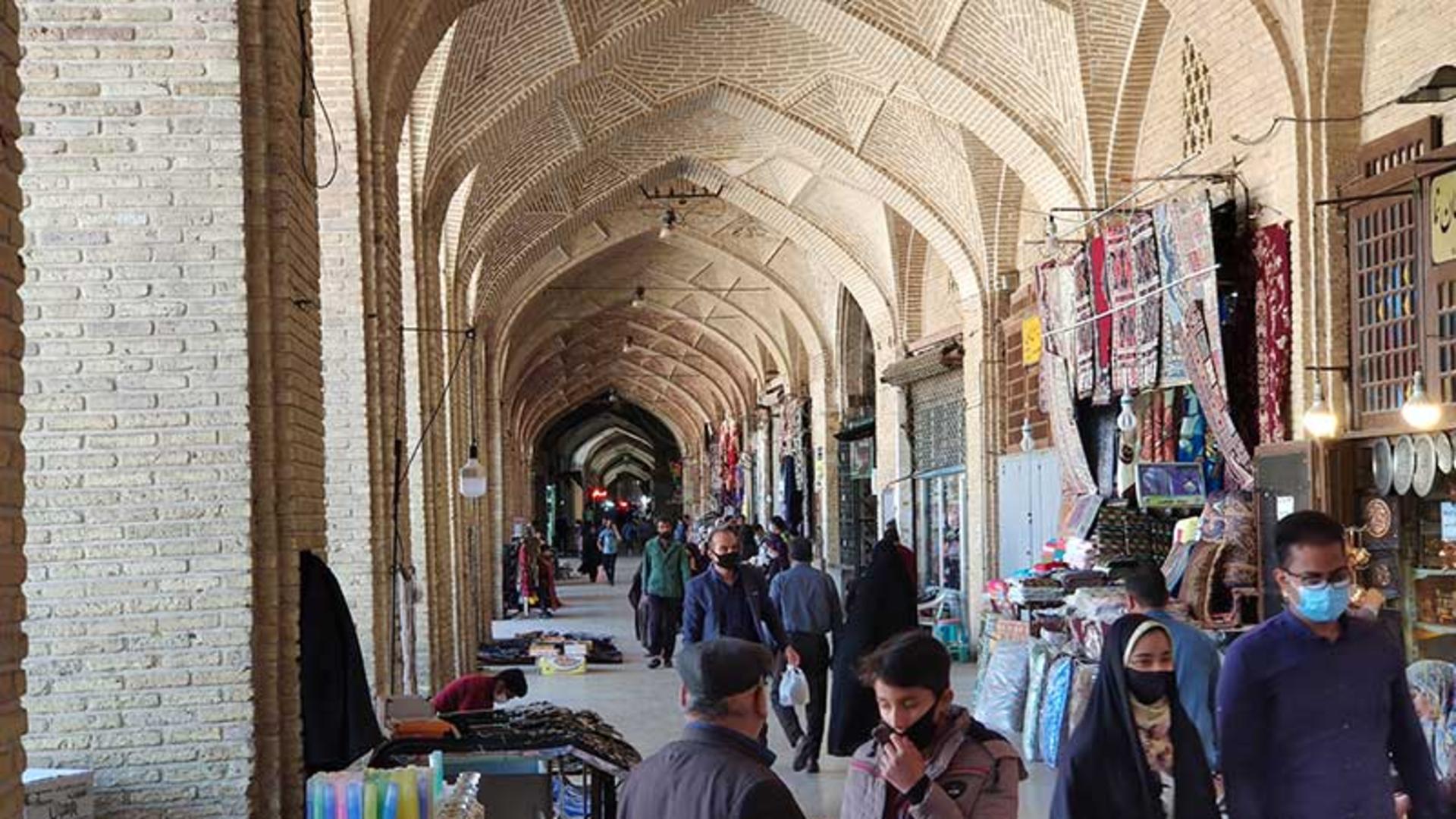 راسته پارچه فروشان بازار کرمان 