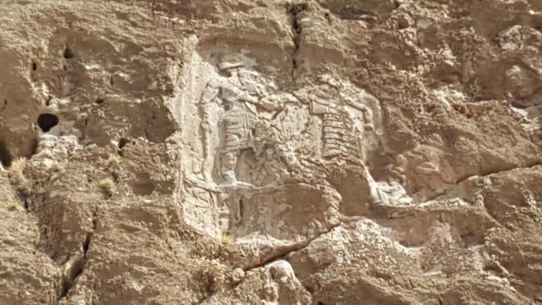 نقش برجسته آنوبانینی