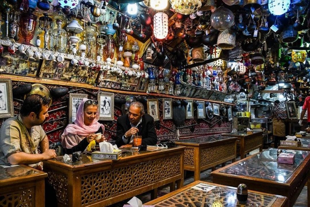 کافه رستوران آزادگان