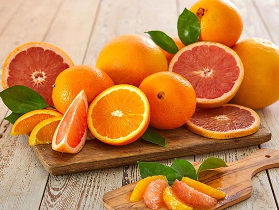 مرکبات روی صفحه چوبی