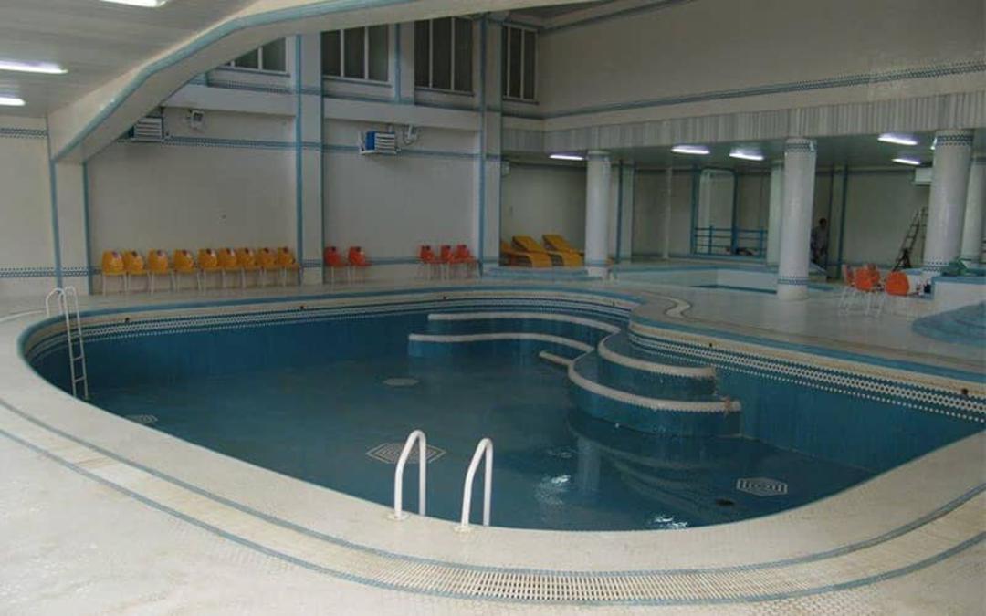 استخر کوچک سرپوشیده