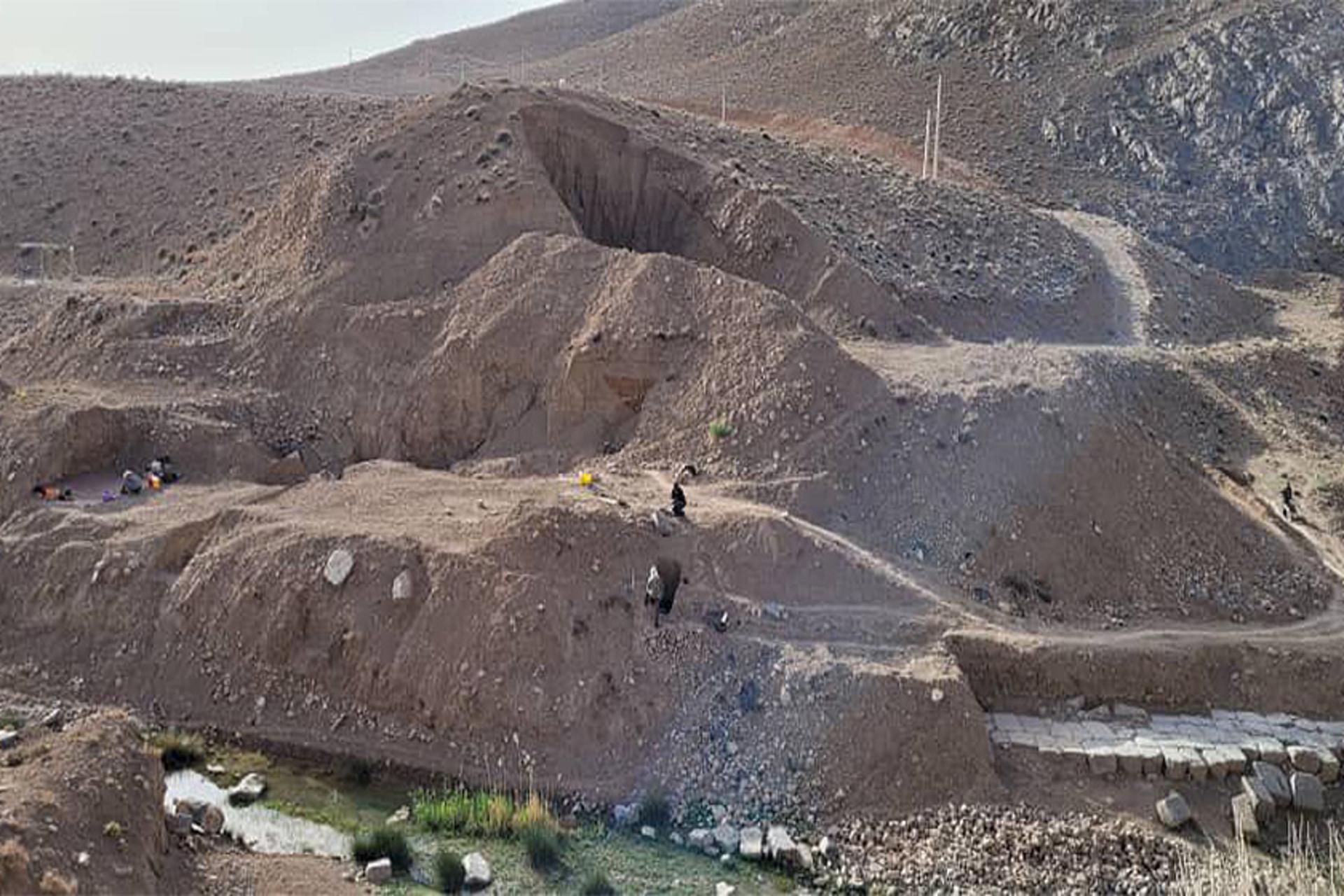 بند هخامنشی دیدگان