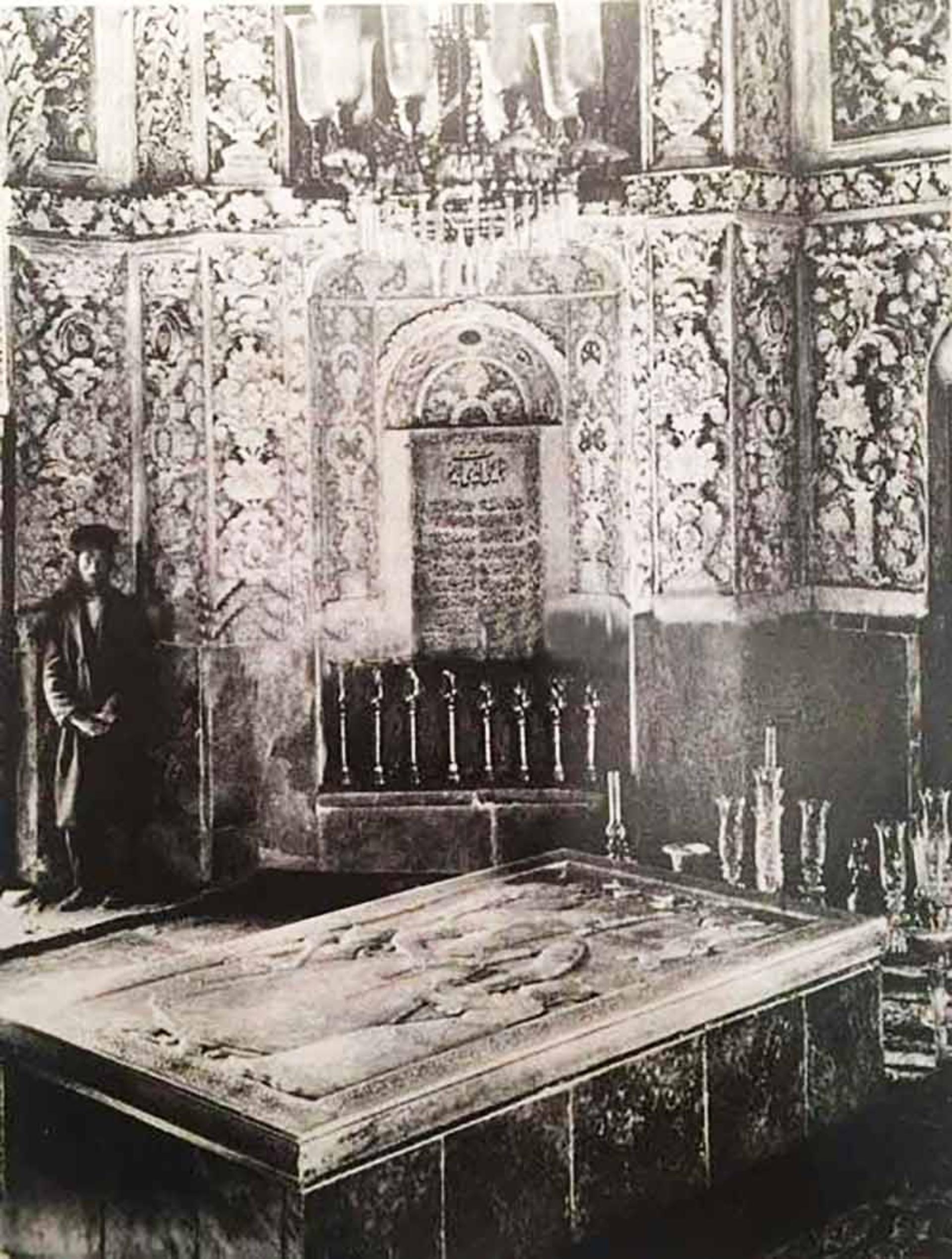 تصویر قدیمی مقبره فتحعلی شاه قاجار
