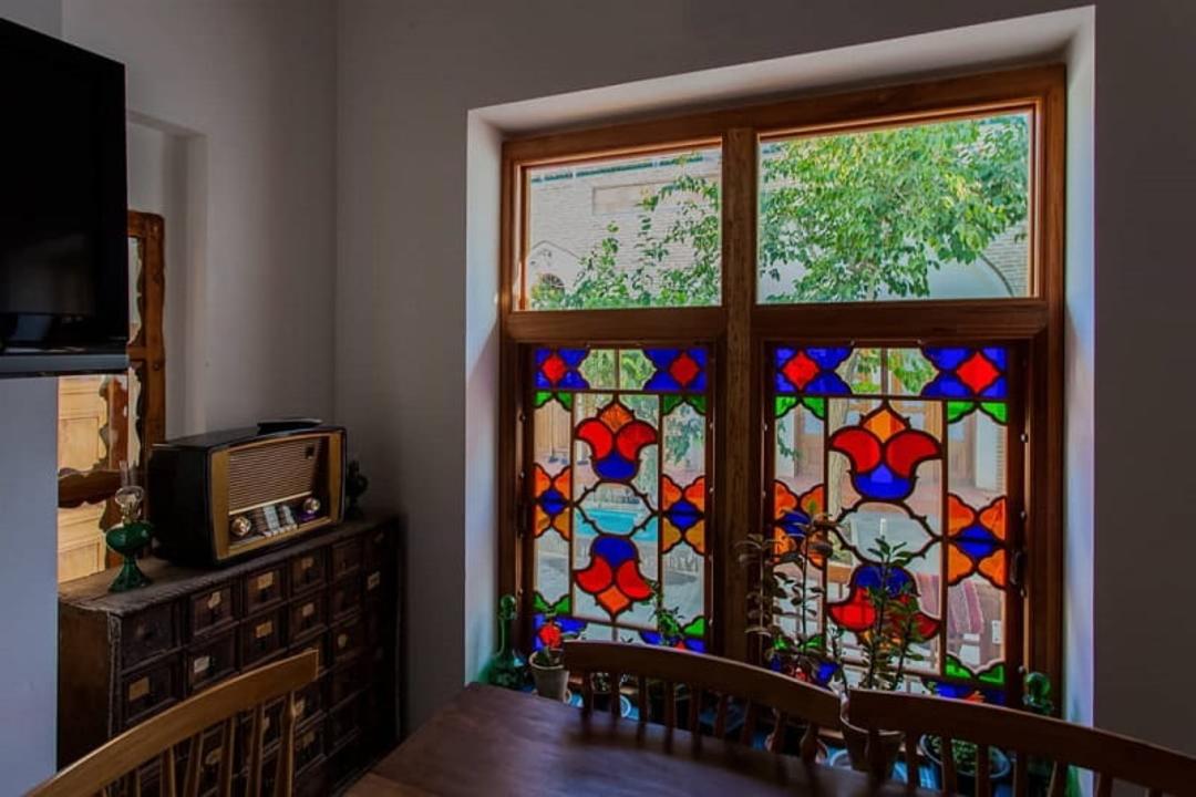 اقامتگاه بوم گردی سه کنجی