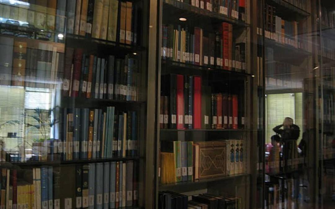 موزه کتابخانه اختصاصی نیاوران
