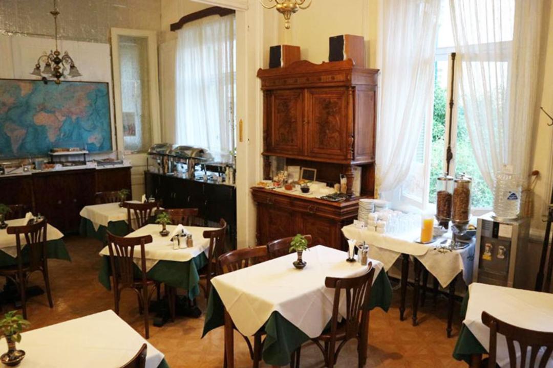 Acropolis House آتن
