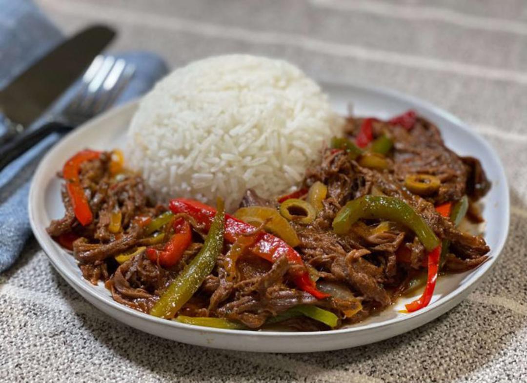 Ropa Vieja y Arroz con Coco، از غذاهای پانامایی