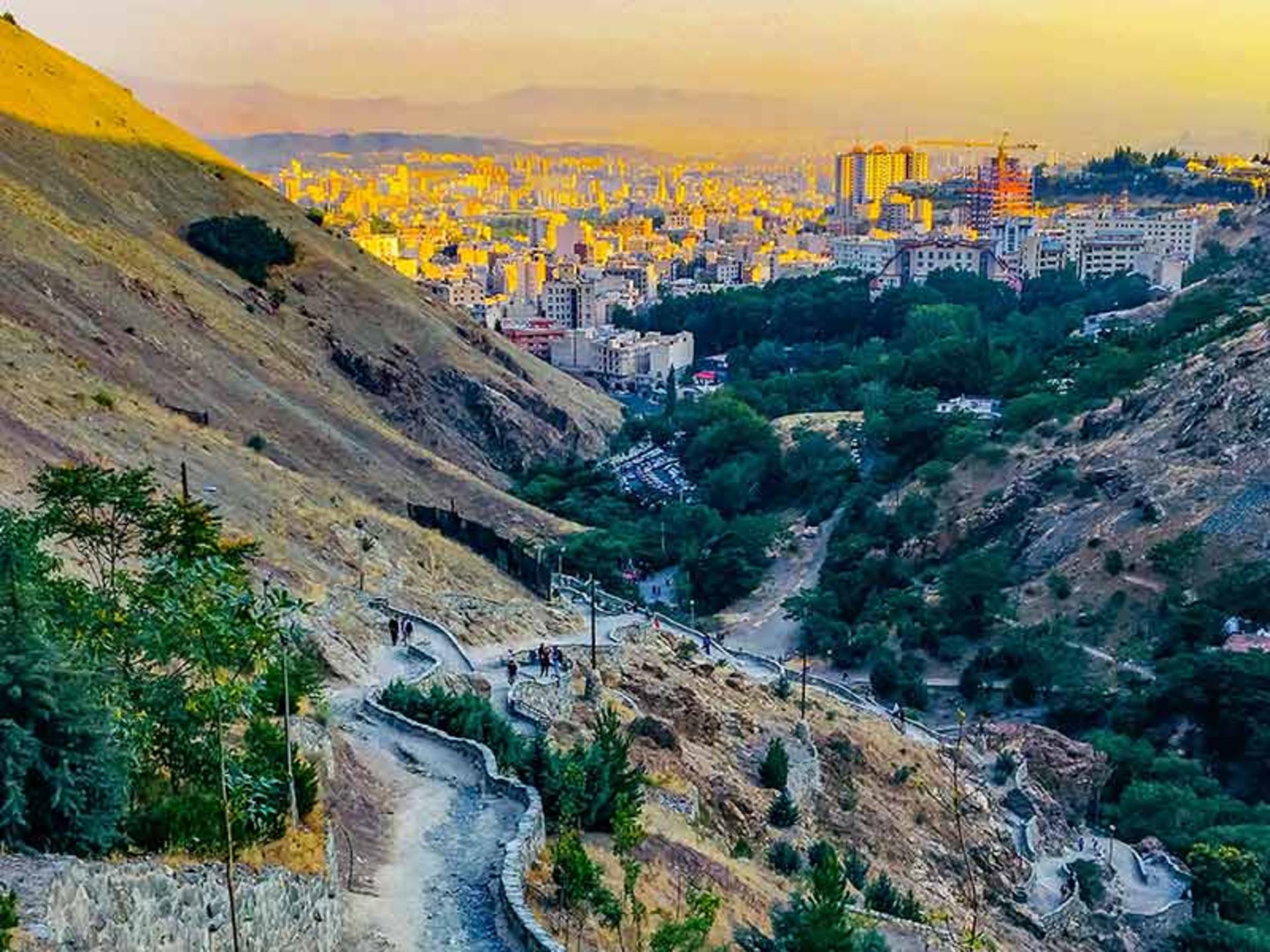 چشم انداز محله دارآباد