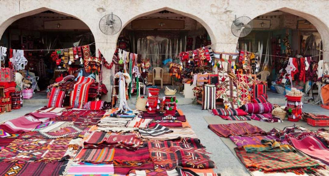 بازار منسوجات قطر در محیط باز