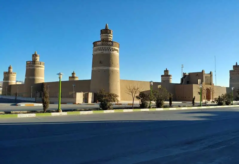 ارگ شیخ بهایی