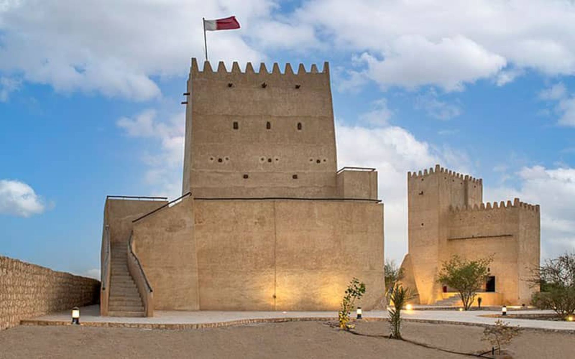 دو برج دیده بانی تاریخی