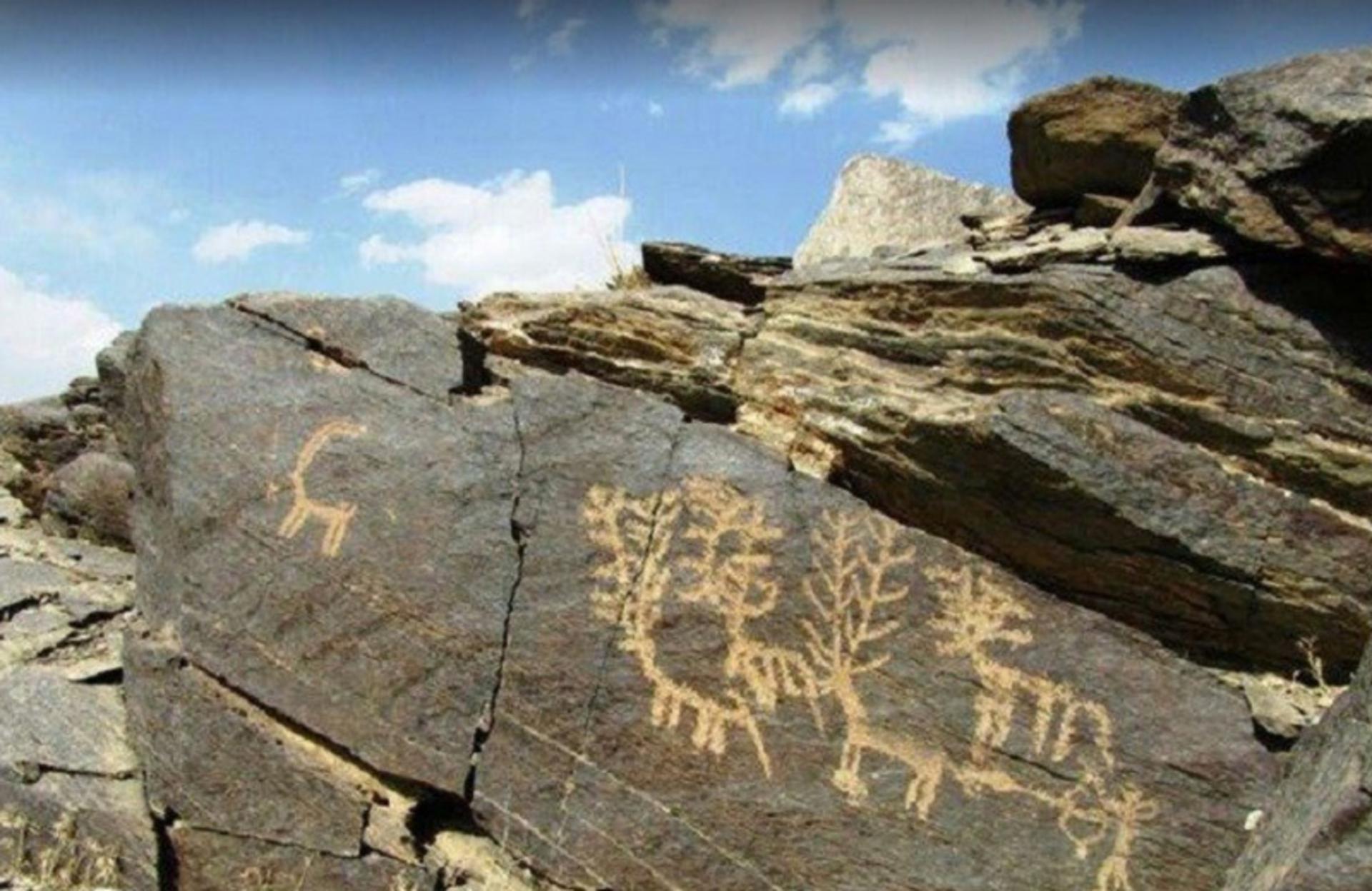 سنگ نگاشته های غرقاب