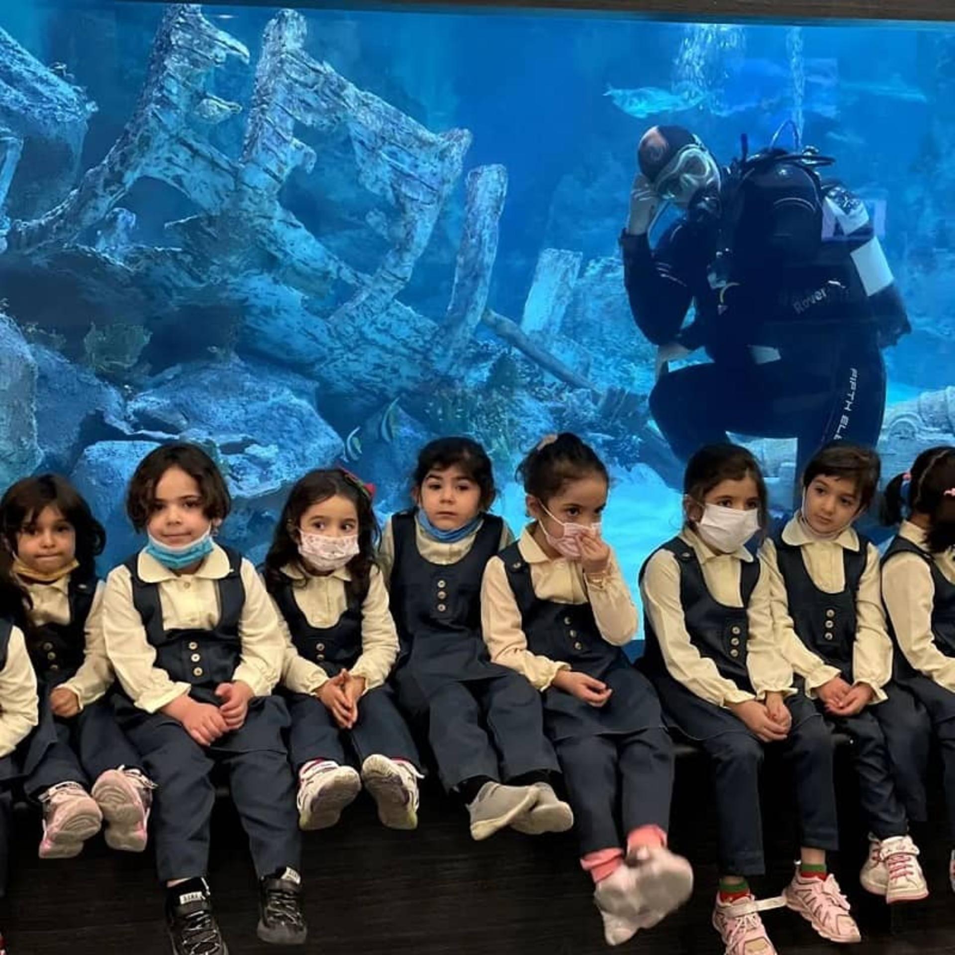 بازدید گروهی آکواریوم اصفهان