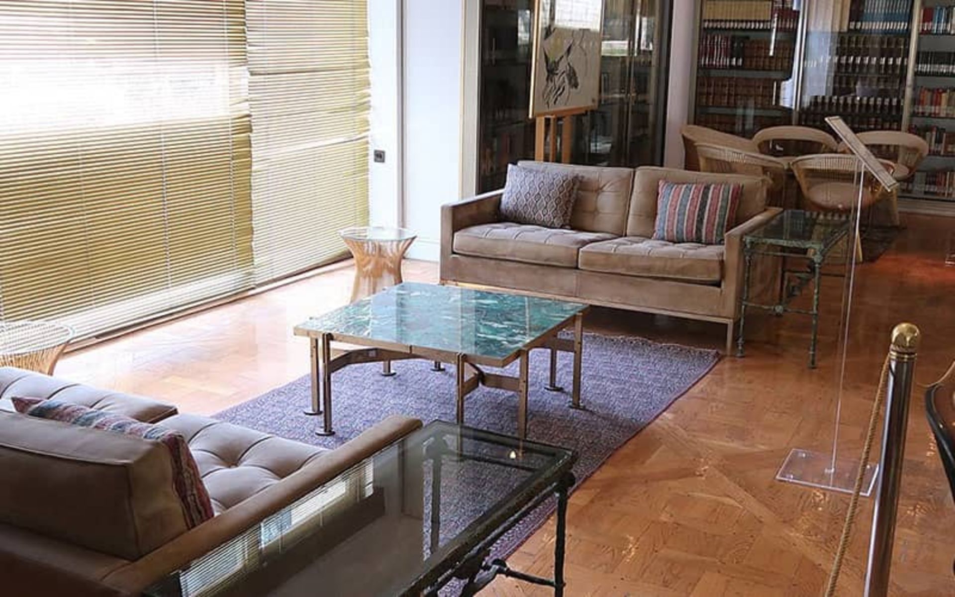 موزه کتابخانه اختصاصی نیاوران