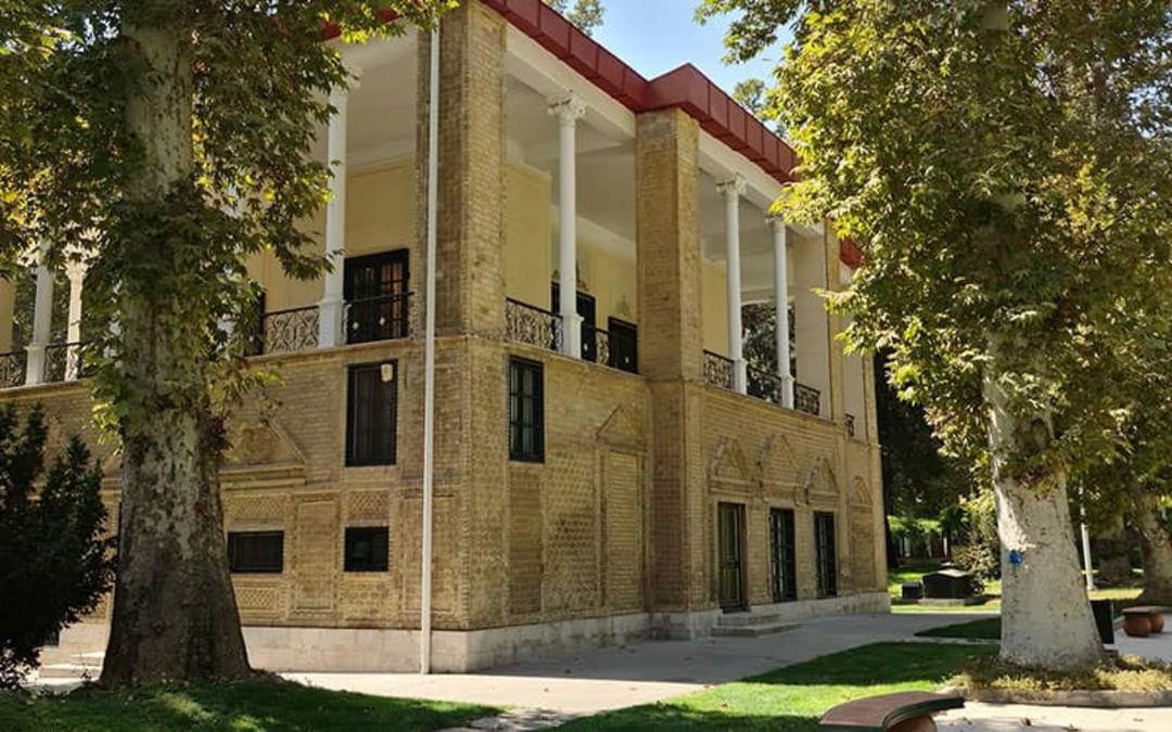 کوشک احمدشاهی