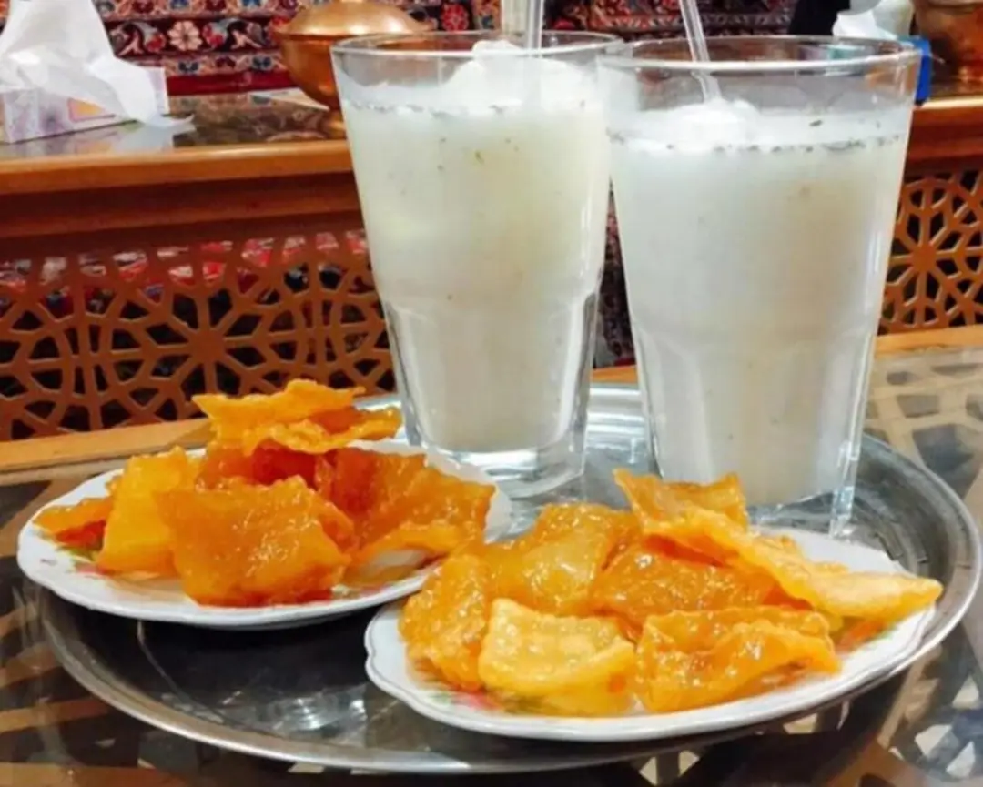 دوغ و گوشفیل در رستوران‌های اصفهان