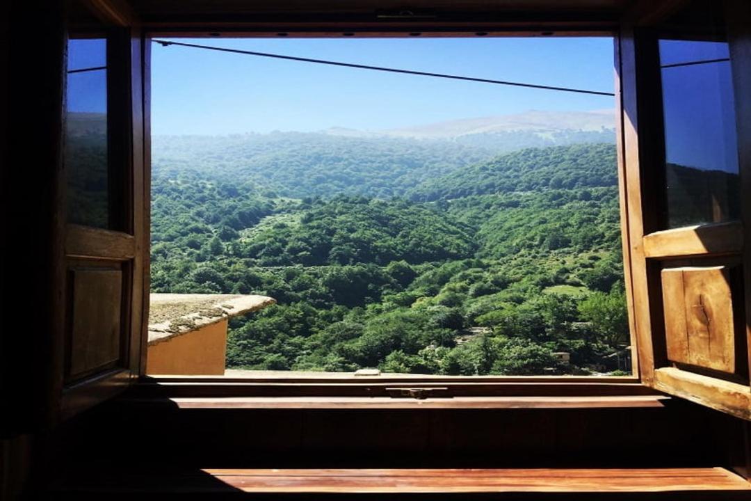 چشم انداز سوئیت هتل سنتی نمازی ماسوله