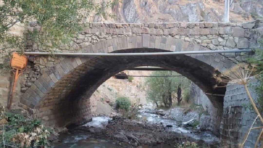 پل تاریخی آبنیک