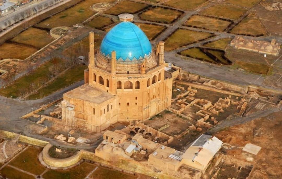 گنبد سلطانیه از بالا
