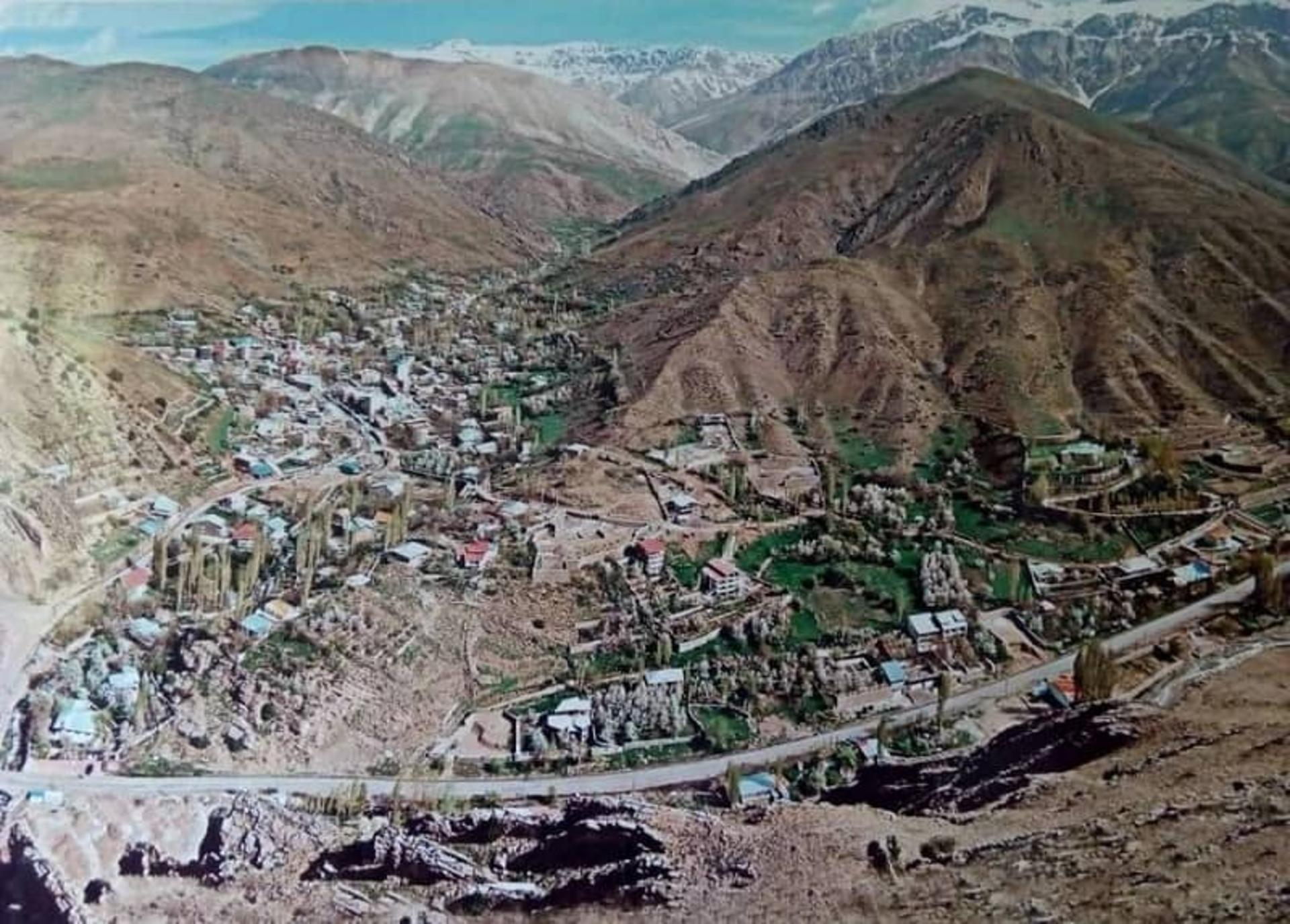 روستای آبنیک