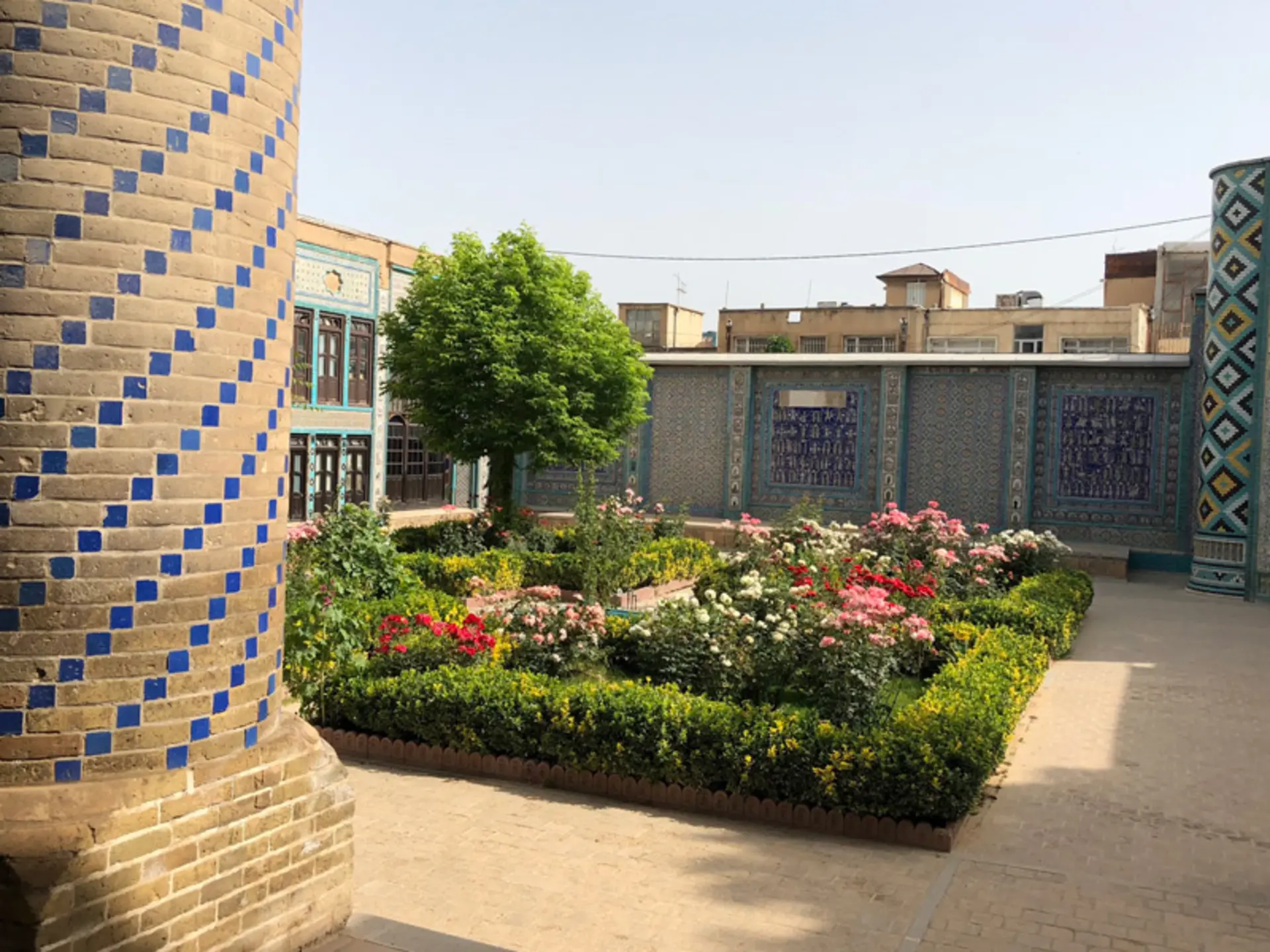 تکیه معاون الملک