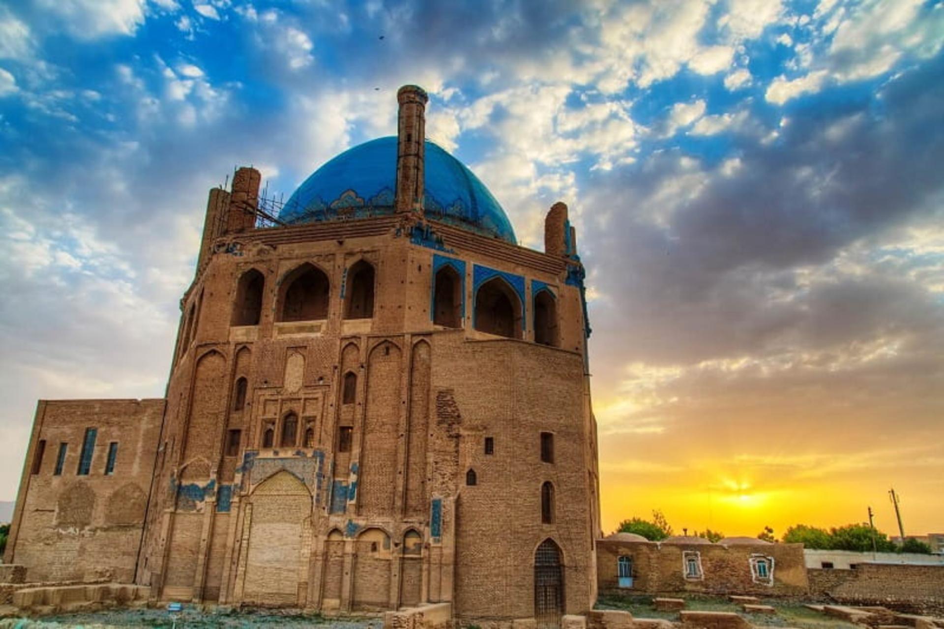 گنبد سلطانیه