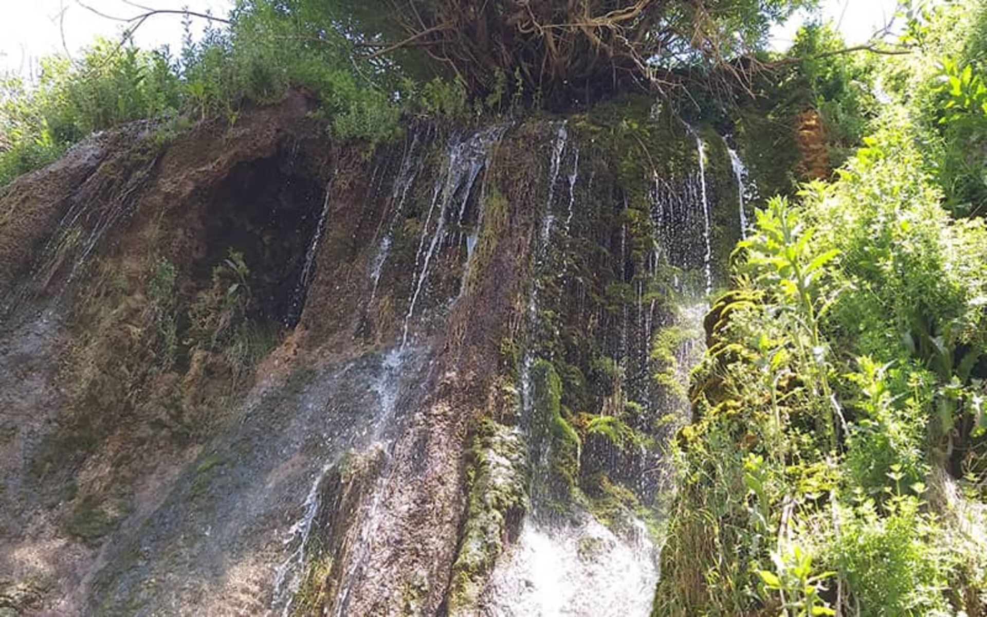 آبشار پونه زار