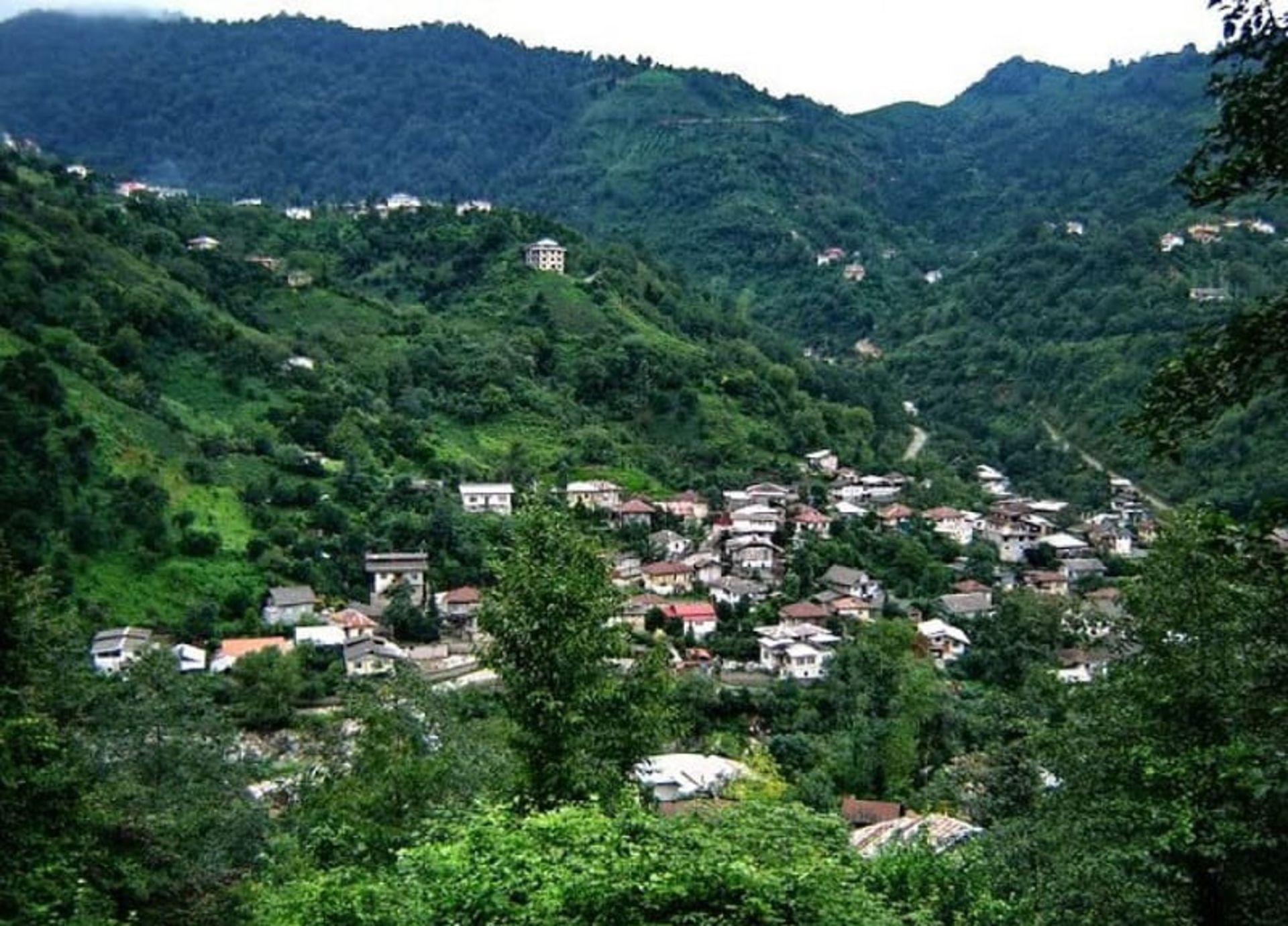 منظره روستای سرولات