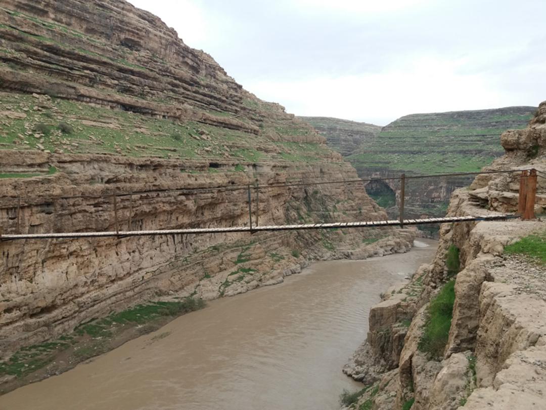 پل معلق دره خزینه