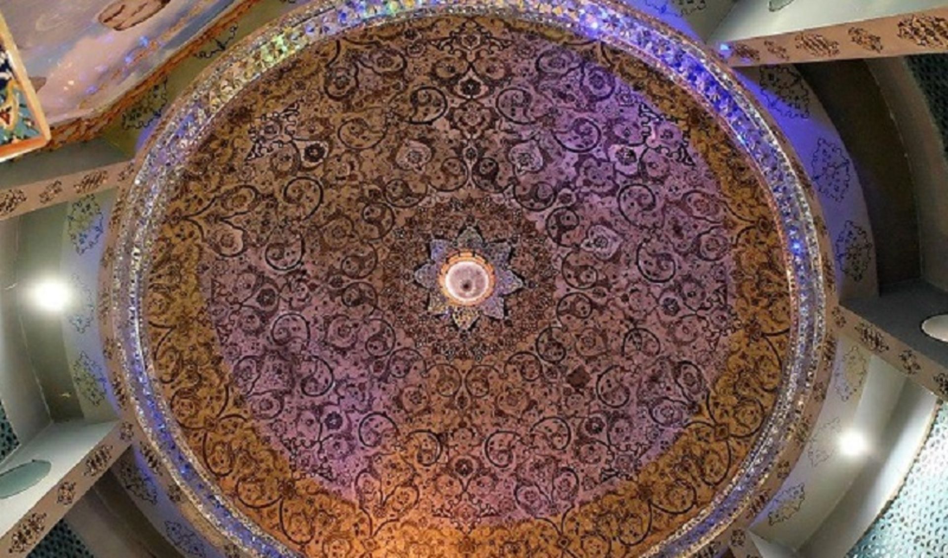 معماری زورخانه شعبان جعفری
