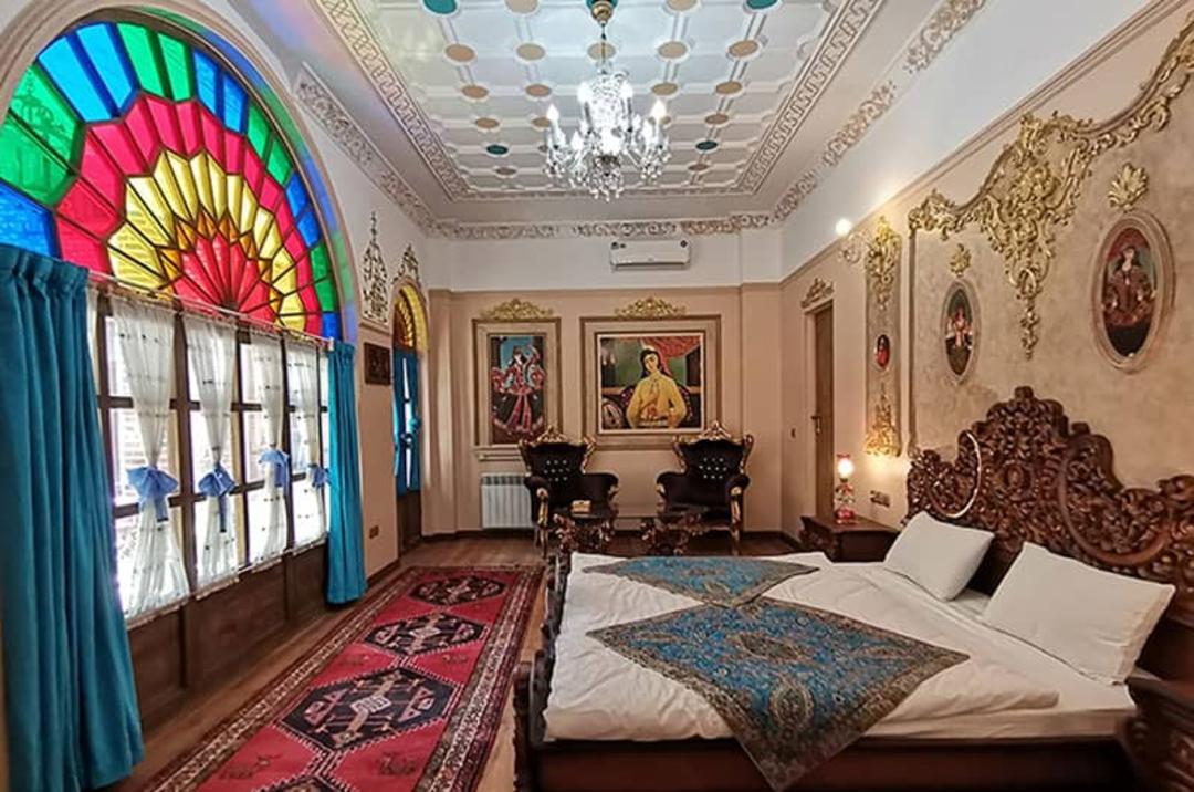 مهمانخانه پهلوان رزاز