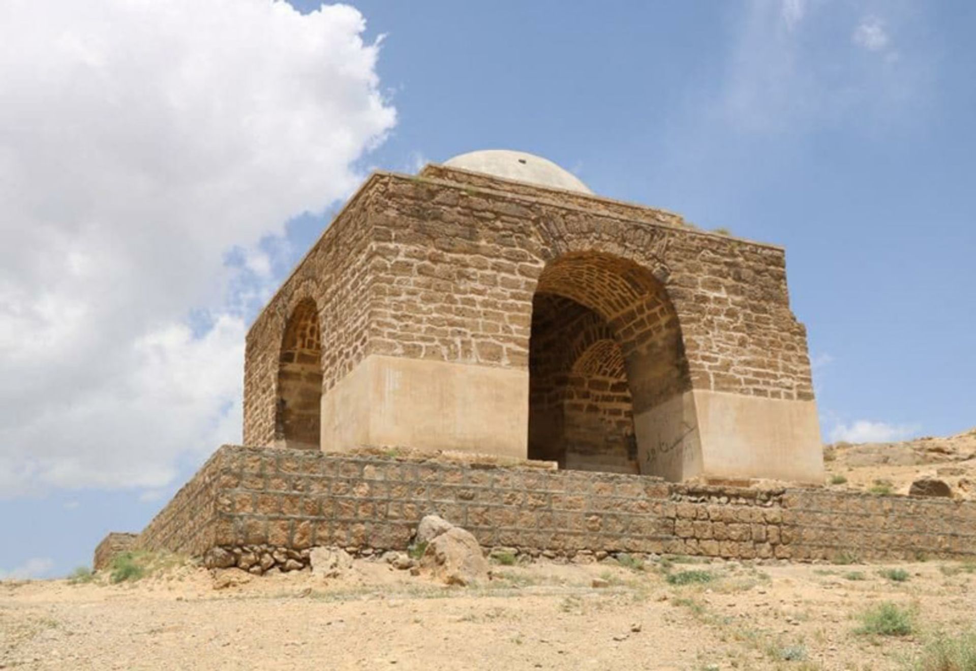 نمای پایانی چهارطاقی نیاسر