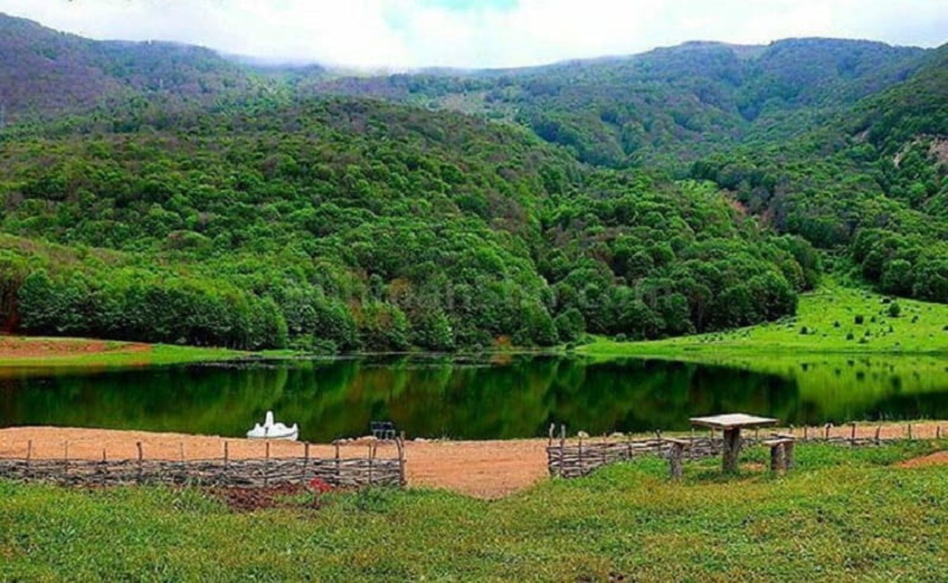 دریاچه ویستان رودبار