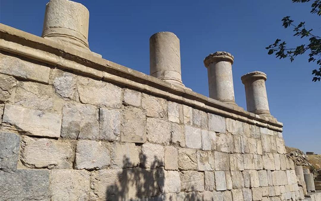 معبد آناهیتا کنگاور 