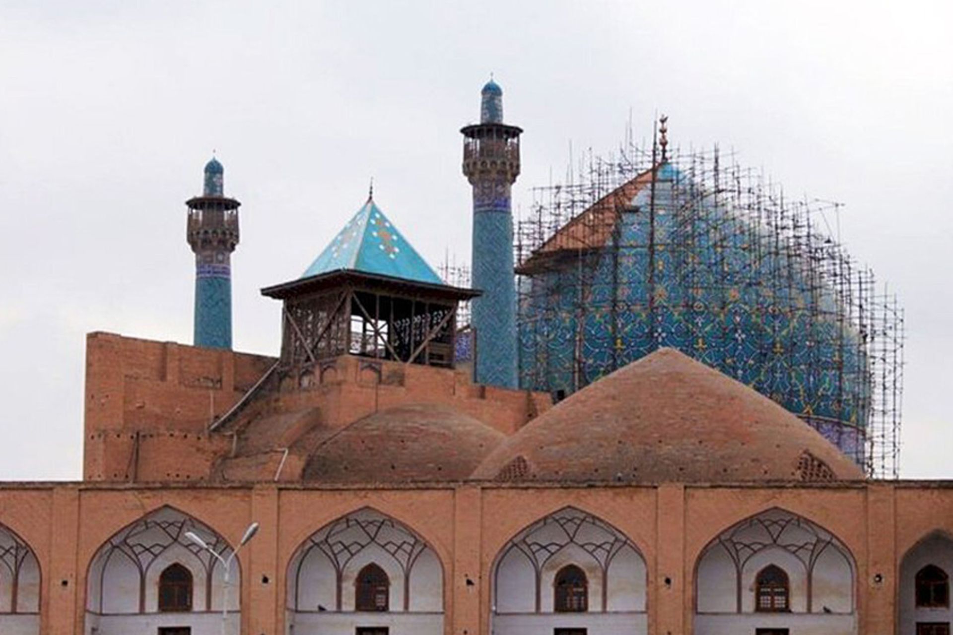 مرمت گنبد مسجد شاه اصفهان