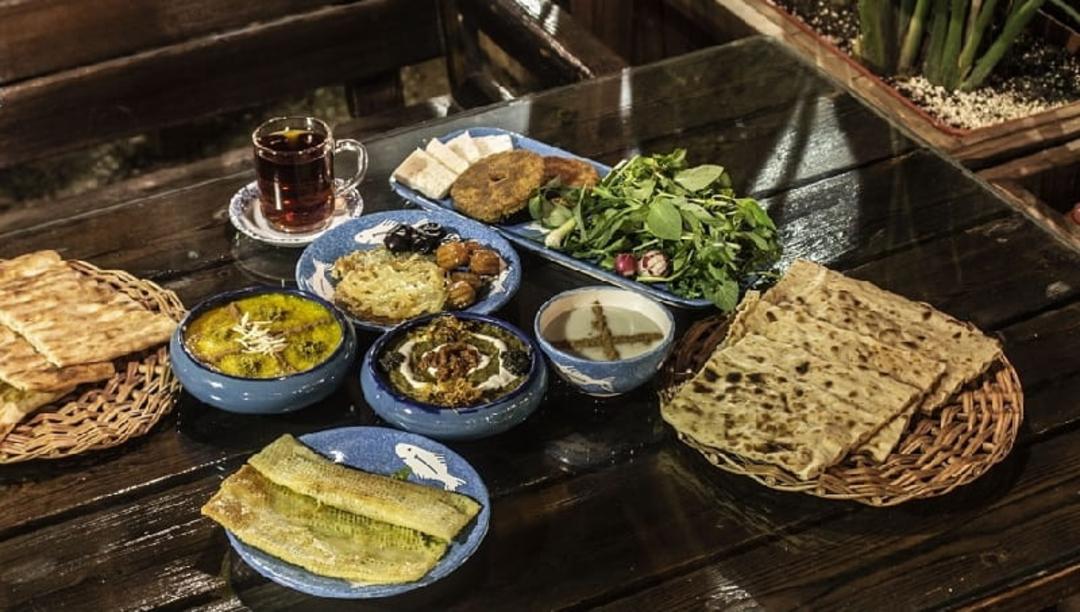 سینی افطار رستوران شورکولی